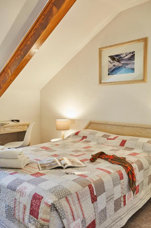 Cit'Hotel Le National Cluses Eksteriør billede